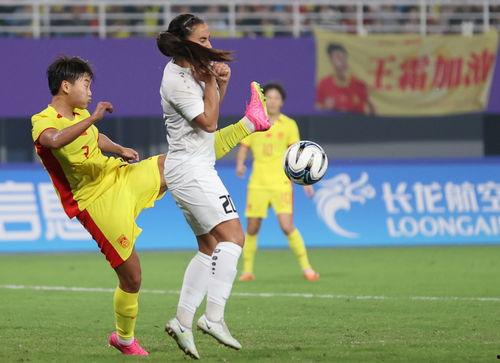 杭州亚运会足球小组赛女子A组：乌兹别克斯坦vs中国 上半场,上半场战报：中国队展开攻势，双方互交白卷